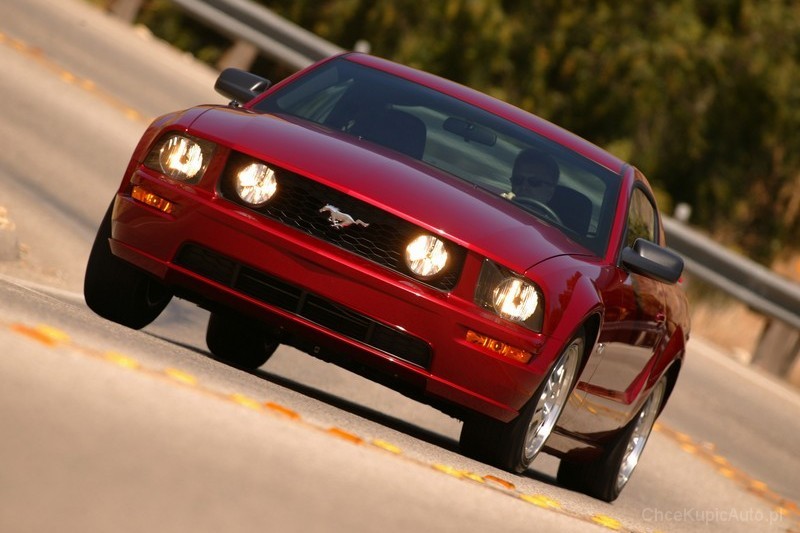Ford Mustang V 4.0 210 KM