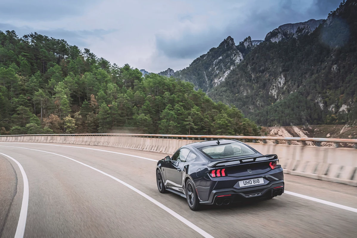 Ford Mustang VII 5.0 V8 GT 446 KM