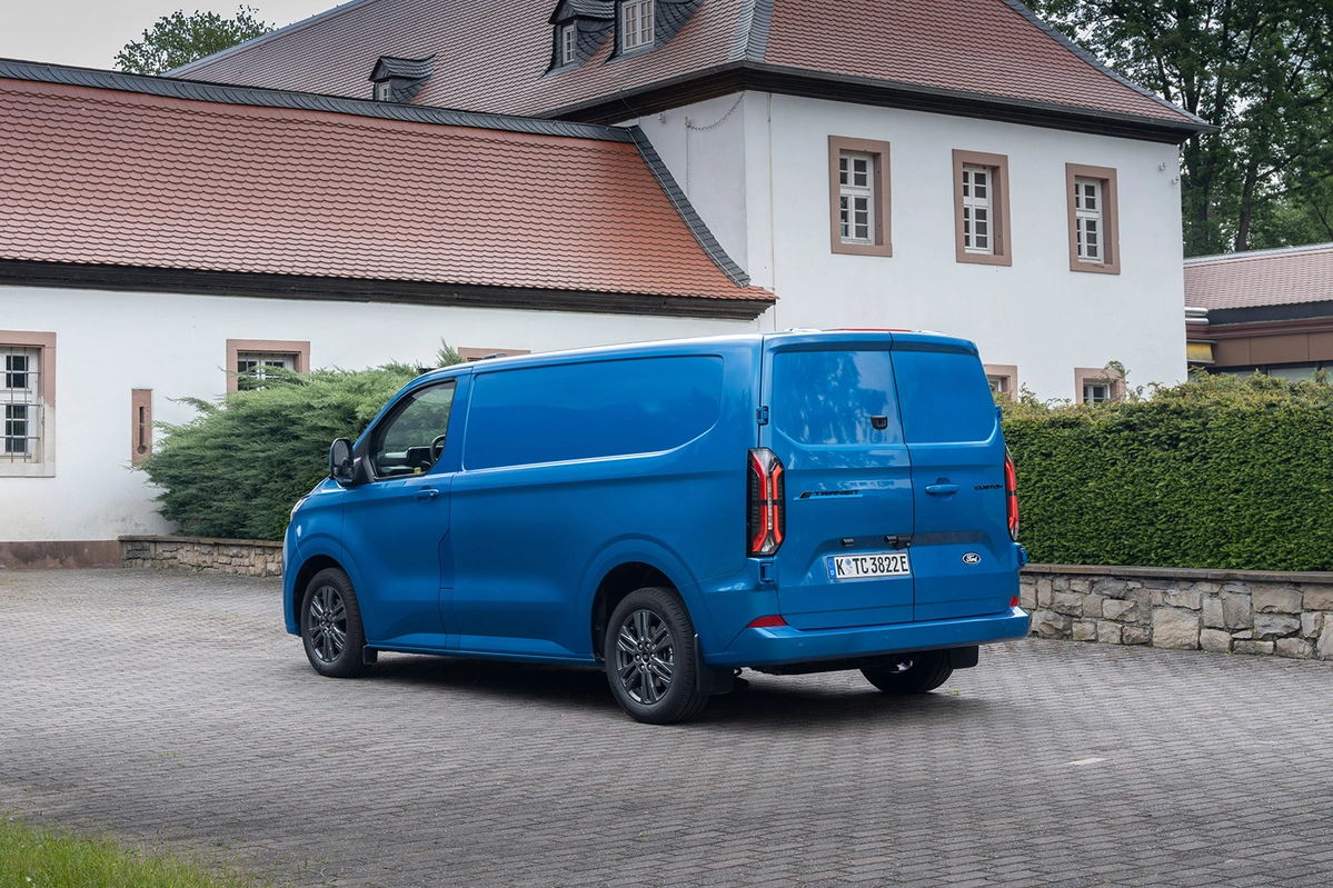 Ford Transit Custom II L1 BEV 218 KM