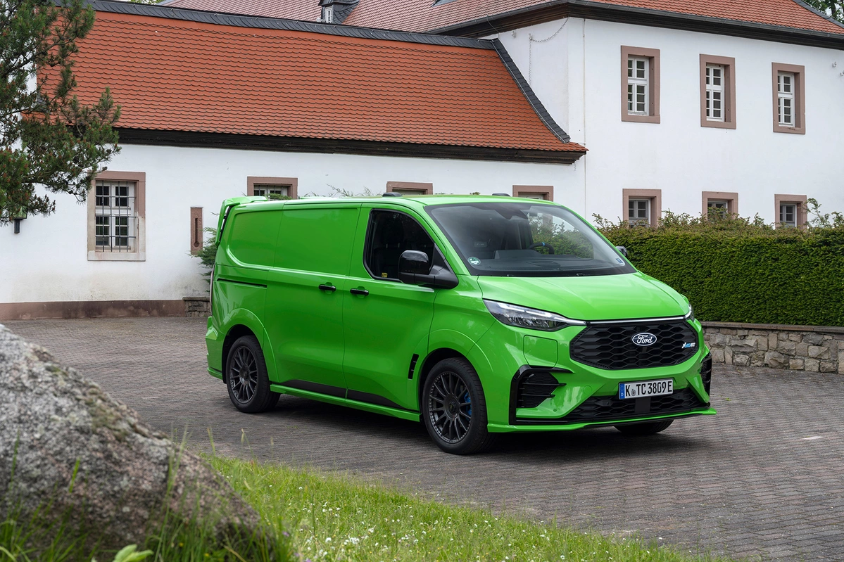 Ford Transit Custom II L1 BEV 136 KM