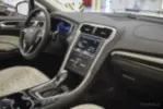 Ford Mondeo Mk5 Vignale 2.0 EcoBoost 203 KM — zdjęcie 2