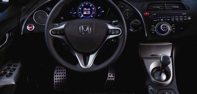 Honda Civic VIII 1.8 140 KM