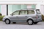 Hyundai Trajet 2.0 CRDi 113 KM — zdjęcie 3