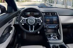 Jaguar E-Pace I FL P300e 309 KM