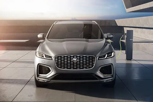 Jaguar F-Pace P400e 404 KM 2021