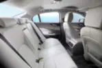 Jaguar XE I 2.0 240 KM — zdjęcie 2