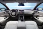 Jaguar XE I 2.0 240 KM — zdjęcie 5