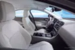 Jaguar XE I 2.0 240 KM — zdjęcie 6