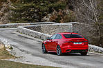 Jaguar XE I FL P300 300 KM