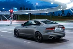 Jaguar XE I FL2 P300 300 KM