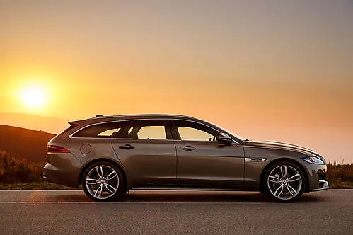 Jaguar XF 2.0 D 163 KM 2020