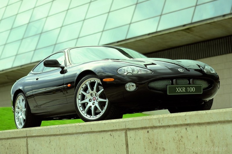 Jaguar XK X100 4.2 395 KM
