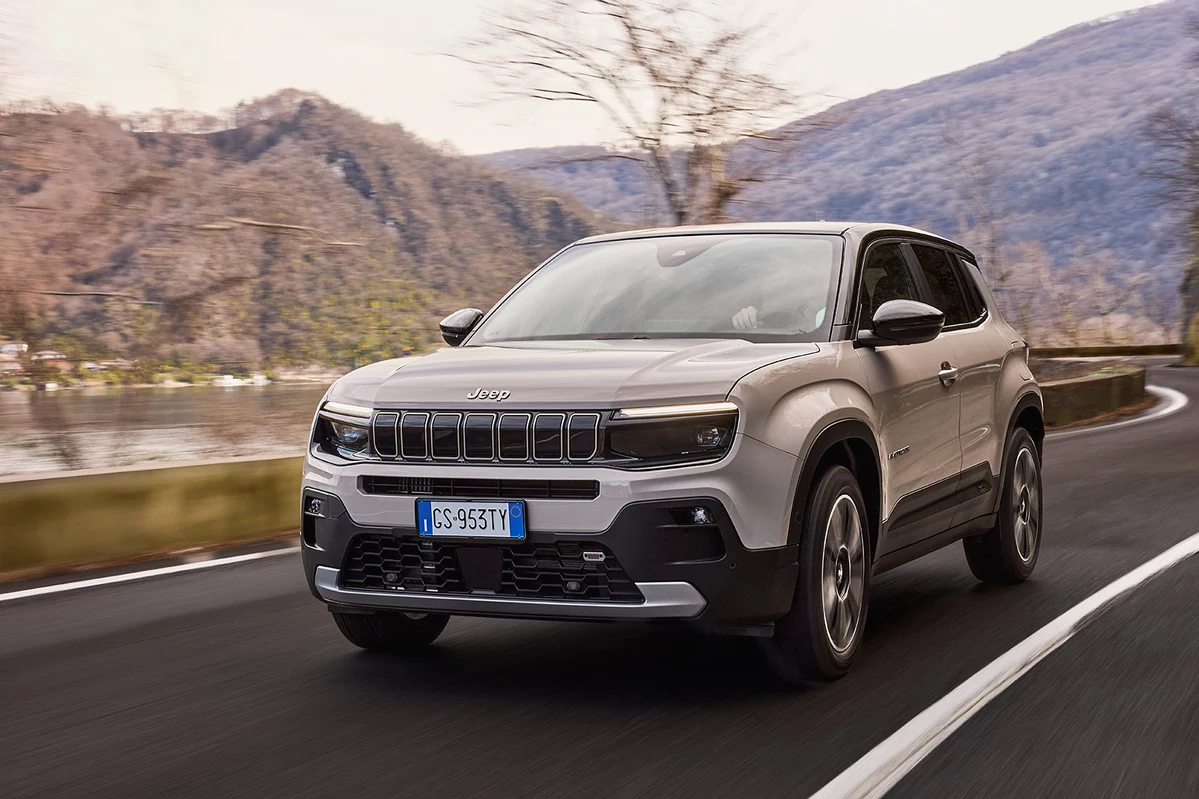 Jeep Avenger 1.2 E-HYBRID 100 KM