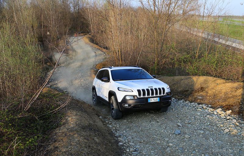 Jeep Cherokee V 2.0 MJD 140 KM