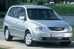 Kia Carens II 2.0 CRDi 140 KM — zdjęcie 1