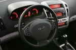 Kia Ceed I 1.6 CRDi 115 KM — zdjęcie 3