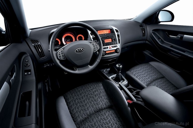 Kia Proceed I 1.6 CRDi 128 KM 2012 hatchback 3dr skrzynia