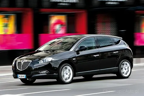 Lancia Delta 1.4 T-Jet 120 KM 2014