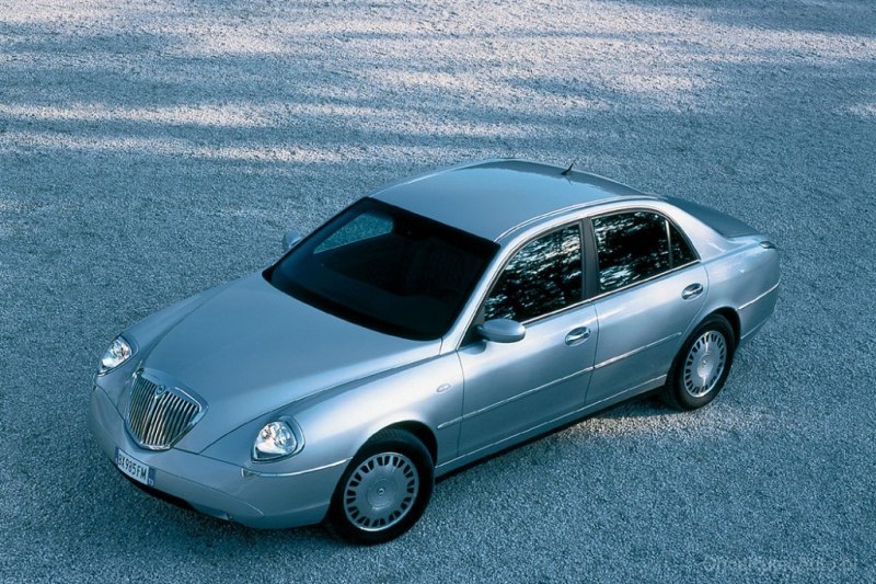 lancia thesis 2.4 benzyna opinie