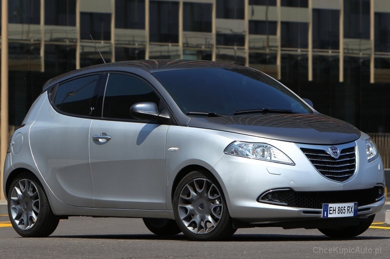 Lancia Ypsilon III 0.9 85 KM