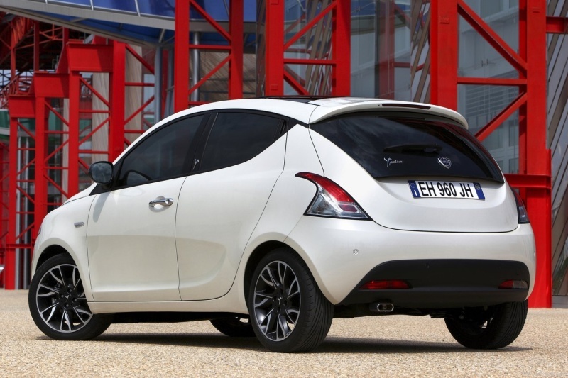 Lancia Ypsilon III 0.9 85 KM