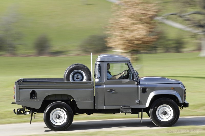 Land Rover Defender II - 90 2.5 TD 122 KM