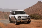 Land Rover Defender IV 130 D250 MHEV 249 KM