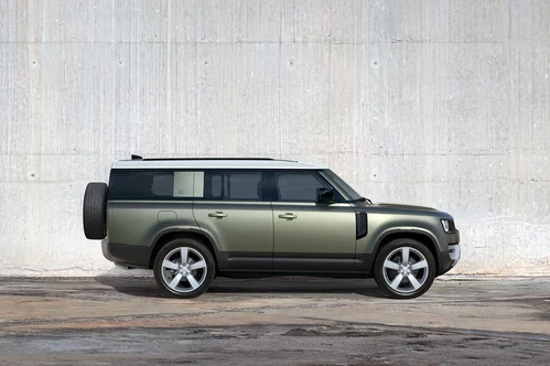 Land Rover Defender D350 MHEV 350 KM 2026