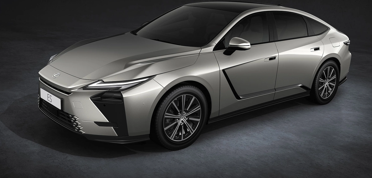 Lexus ES VIII 300h 201 KM