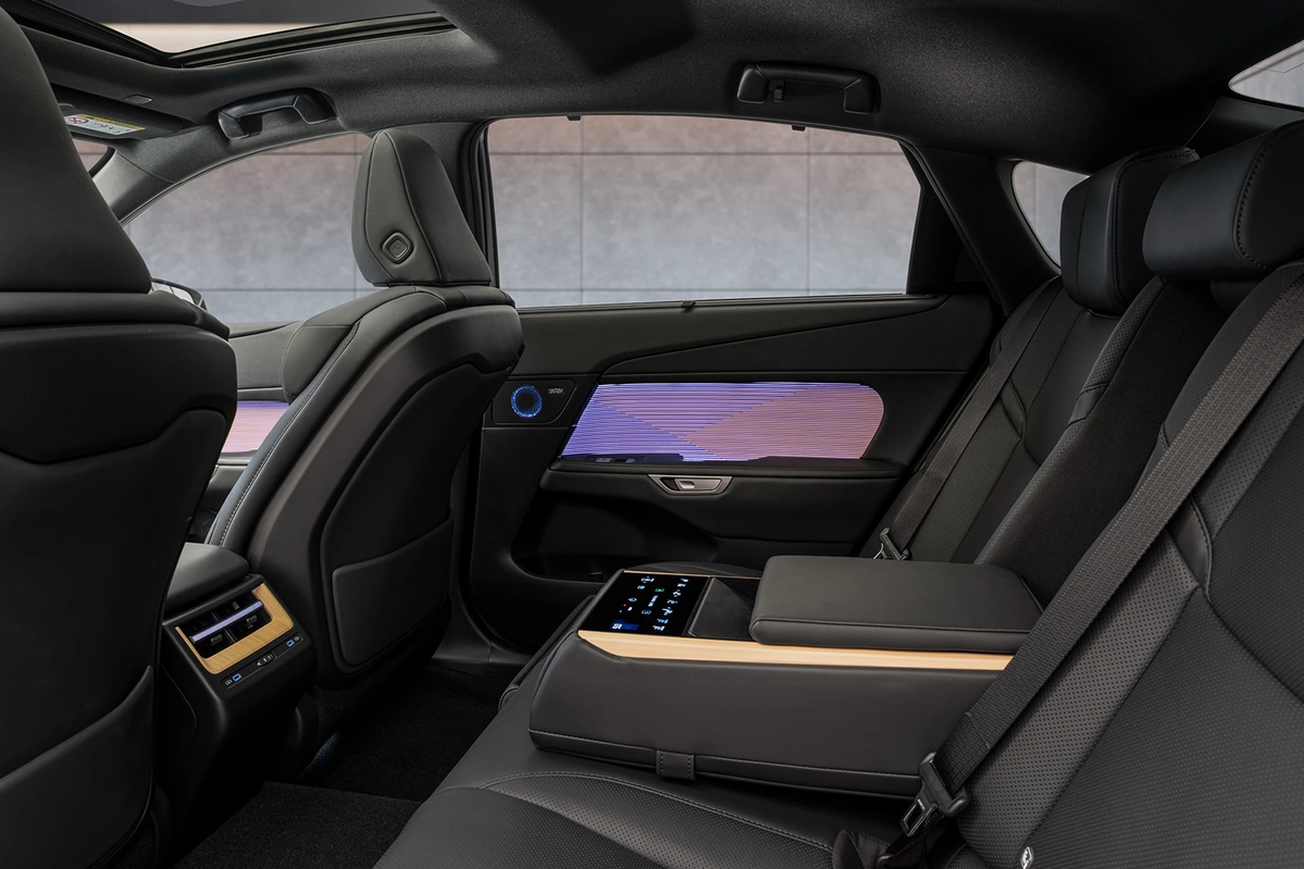 Lexus ES VIII 350e 224 KM