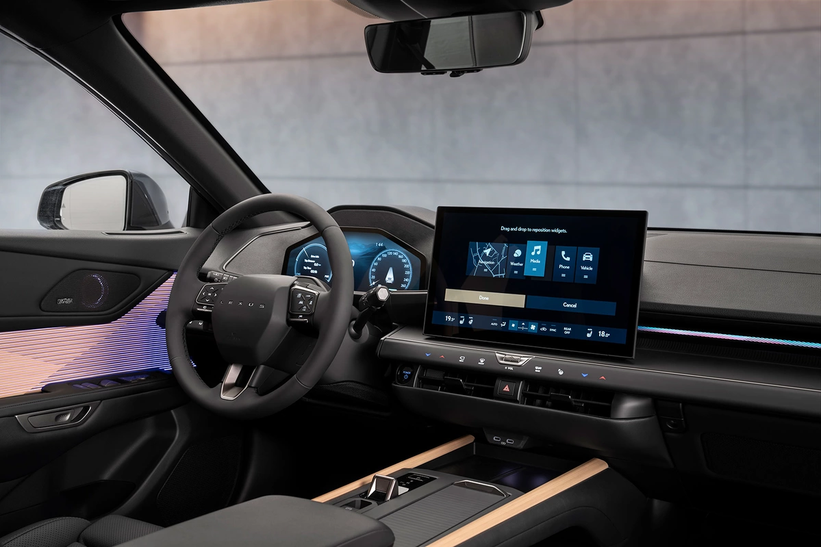 Lexus ES VIII 350e 224 KM