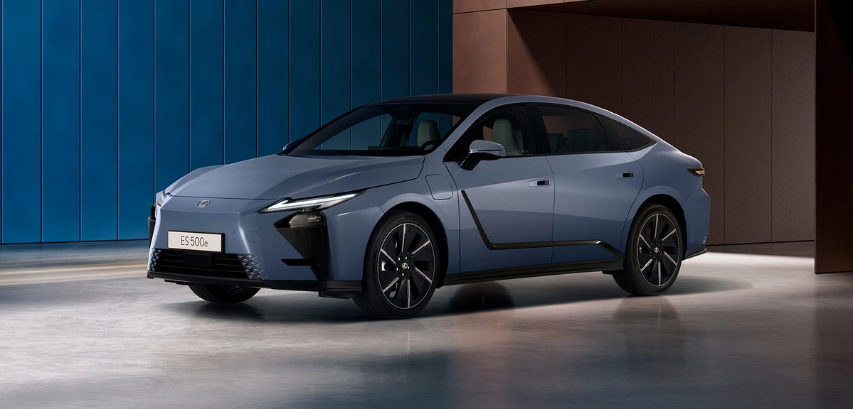 Lexus ES VIII 500e 343 KM