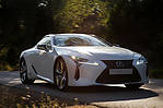 Lexus LC 500h 359 KM