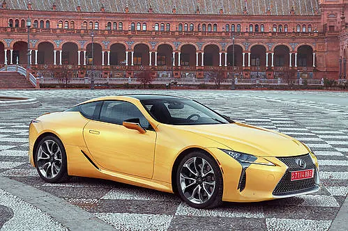 Lexus LC 500 477 KM 2023