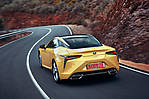 Lexus LC 500h 359 KM