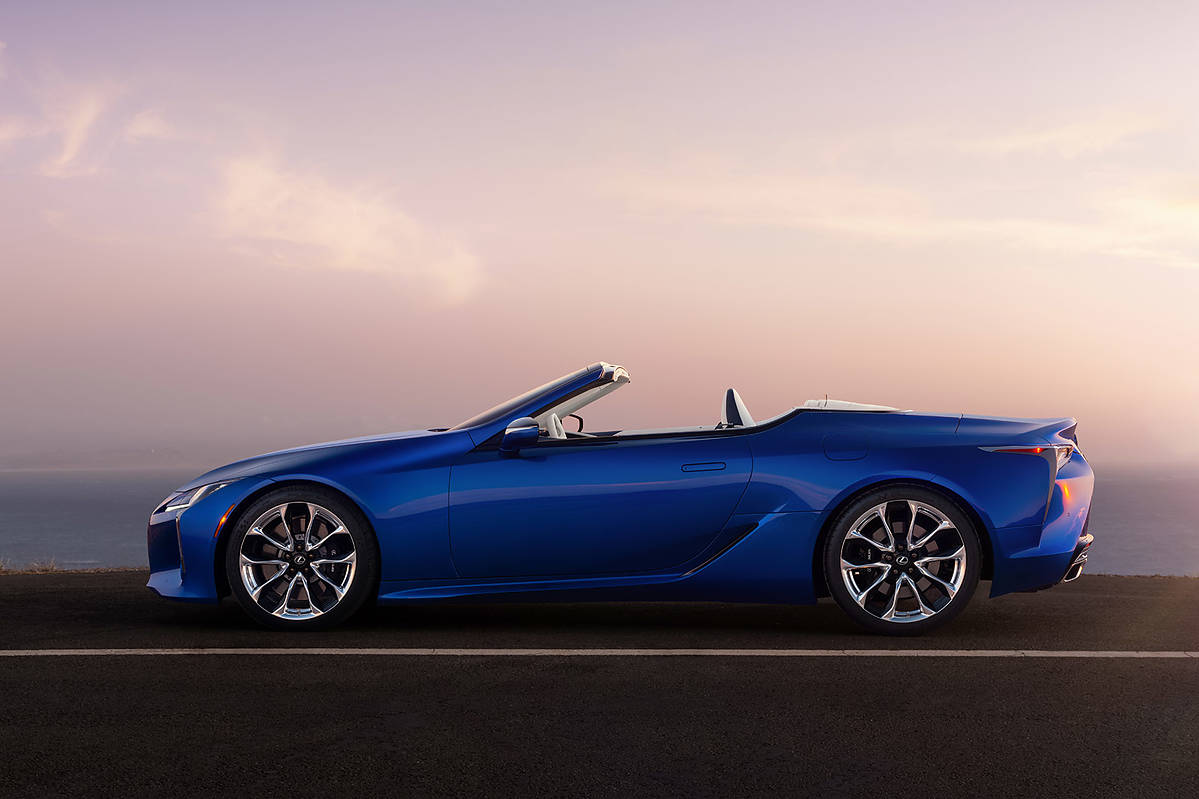 Lexus LC 500 464 KM