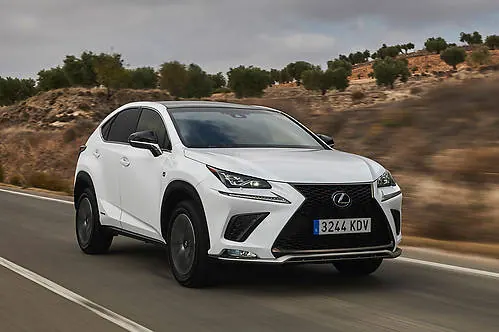 Lexus NX 200t 238 KM 2019