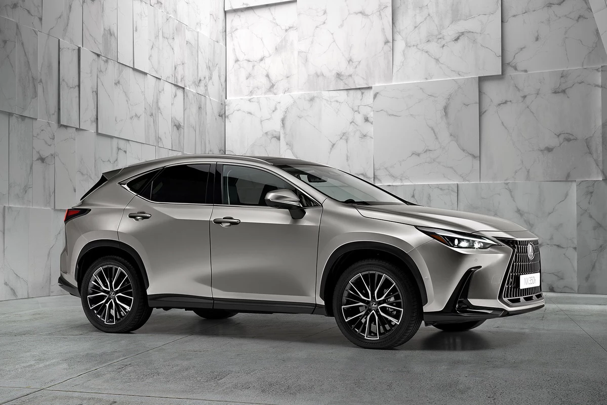 Lexus NX II 350h 242 KM