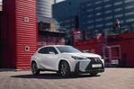 Lexus UX FL 300h 199 KM