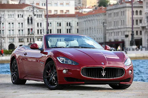 Maserati GranCabrio V8 450 KM 2019
