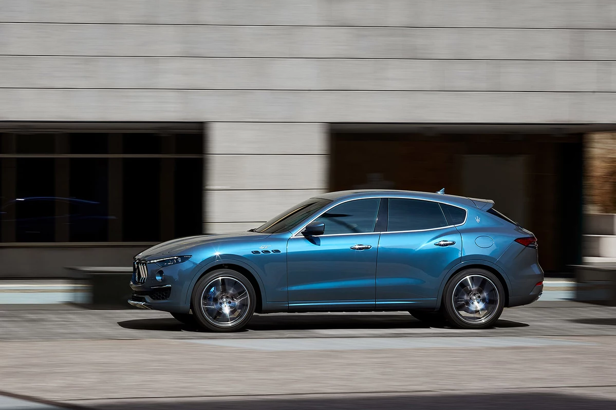 Maserati Levante GT L4 330 KM