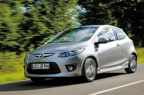 Mazda 2 1.4 84 KM 2008