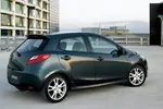Mazda 2 III 1.4 CD 68 KM — zdjęcie 4