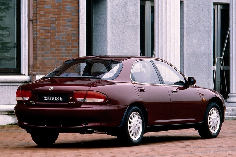 Mazda Xedos 6 1.6 16V 107 KM