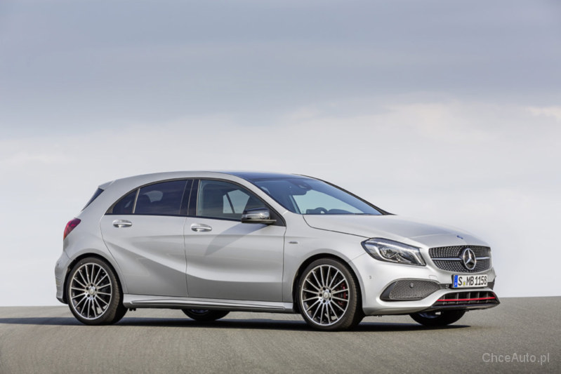 Mercedes - Benz A-klasa W176 FL 250 211 KM