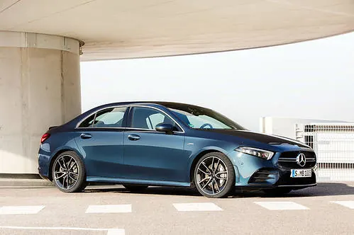 Mercedes - Benz A-klasa 35 AMG 306 KM 2023