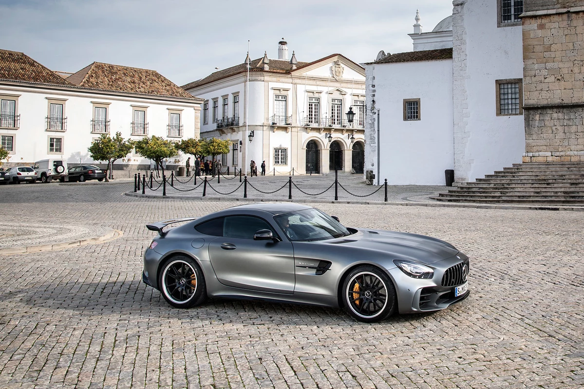 Mercedes-AMG GT R FL 4.0 V8 585 KM 2018