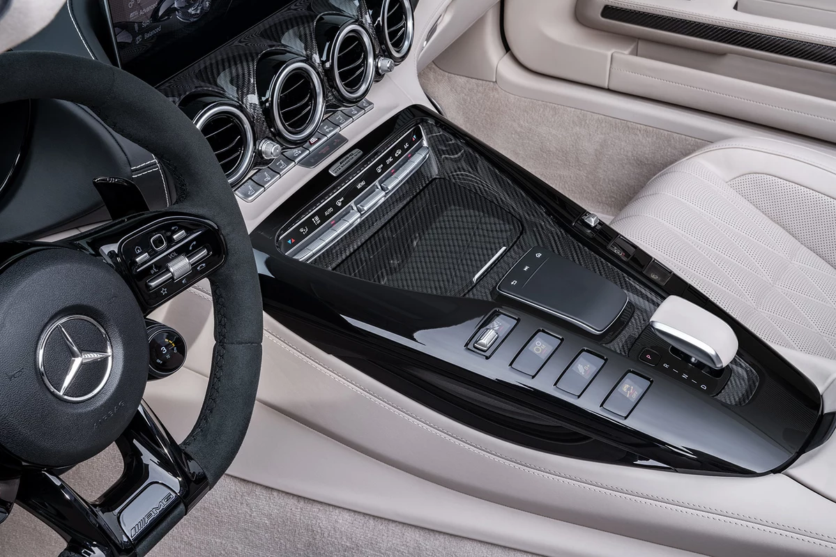 Mercedes-AMG GT R 4.0 V8 585 KM 2021
