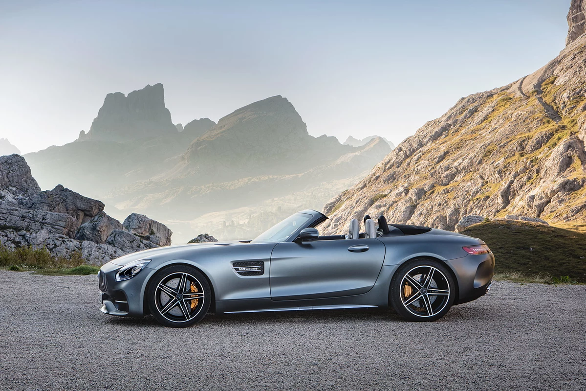 Mercedes-AMG GT C 4.0 V8 557 KM 2019