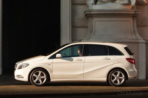 Mercedes - Benz B-klasa 220 184 KM 2017